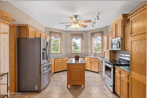 $250,000 | 182 Reading Avenue, Herndon, PA 17830