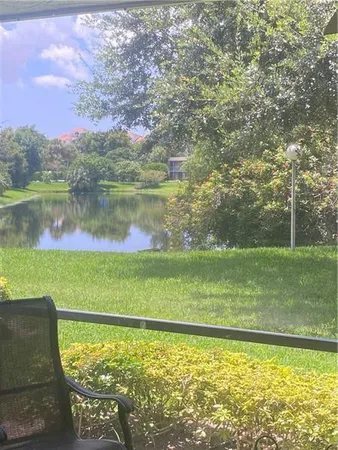$3,200 | 4280 Oaks Terrace, Unit 101, Pompano Beach, FL 33069