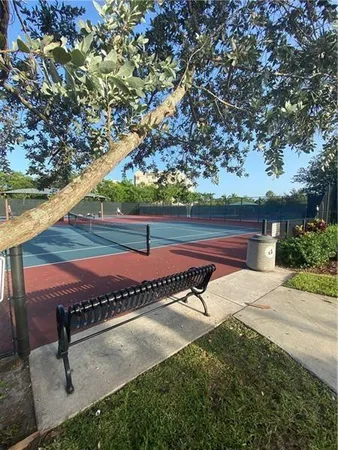 $3,200 | 4280 Oaks Terrace, Unit 101, Pompano Beach, FL 33069