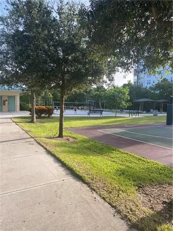 $3,200 | 4280 Oaks Terrace, Unit 101, Pompano Beach, FL 33069