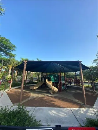 $3,200 | 4280 Oaks Terrace, Unit 101, Pompano Beach, FL 33069