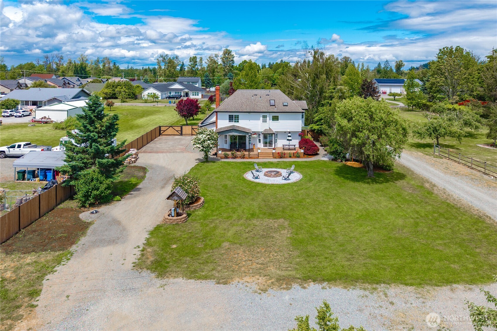 1827 Collins Road Buckley, WA 98321 - Photo 3 of 38