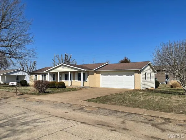 $209,900 | 316 Sherlock Drive, Fredericktown, MO 63645