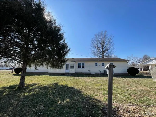$209,900 | 316 Sherlock Drive, Fredericktown, MO 63645