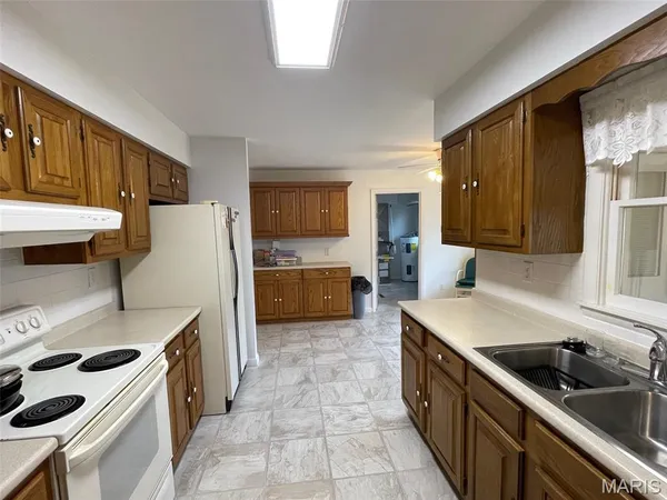 $209,900 | 316 Sherlock Drive, Fredericktown, MO 63645