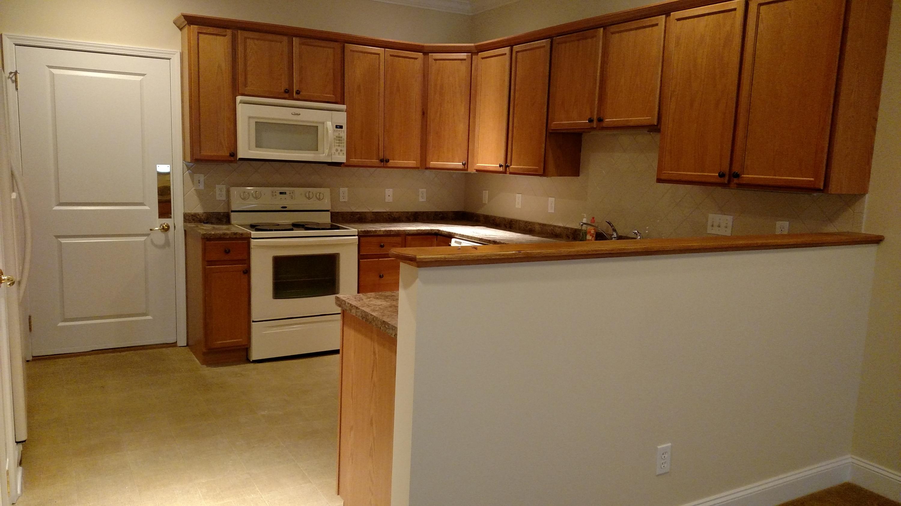 152 Liberty Court Oak Ridge, TN 37830 - Photo 3 of 14 IMG_20160308_134511844