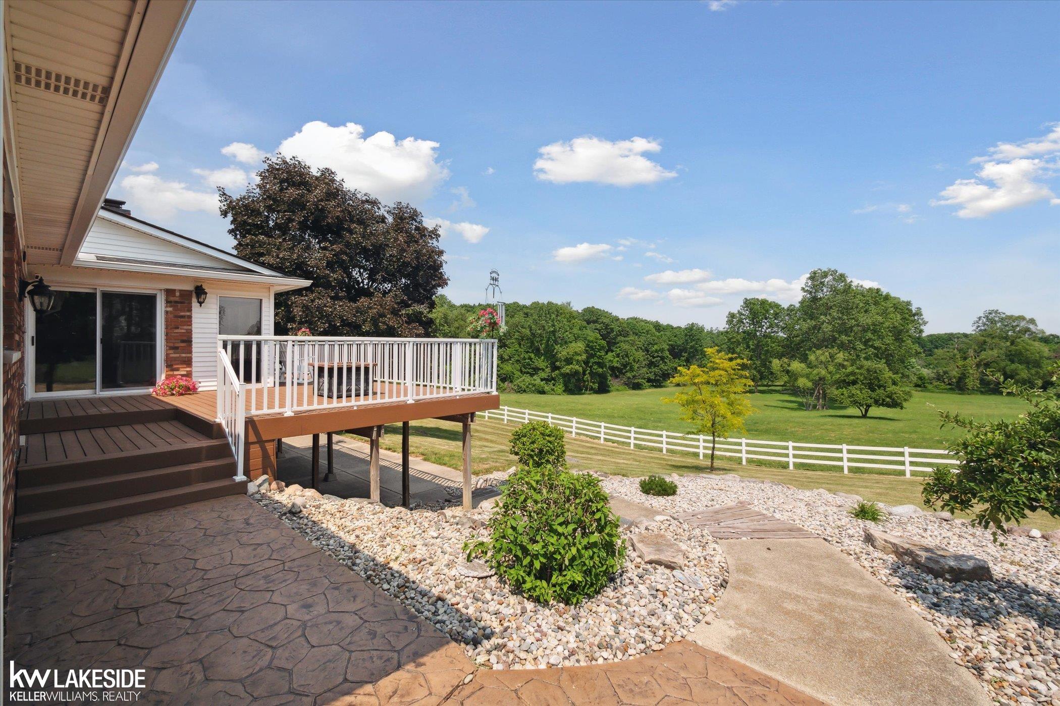 5771 Sandhill Road Almont, MI 48003 - Photo 45 of 57 50111822-44.JPG