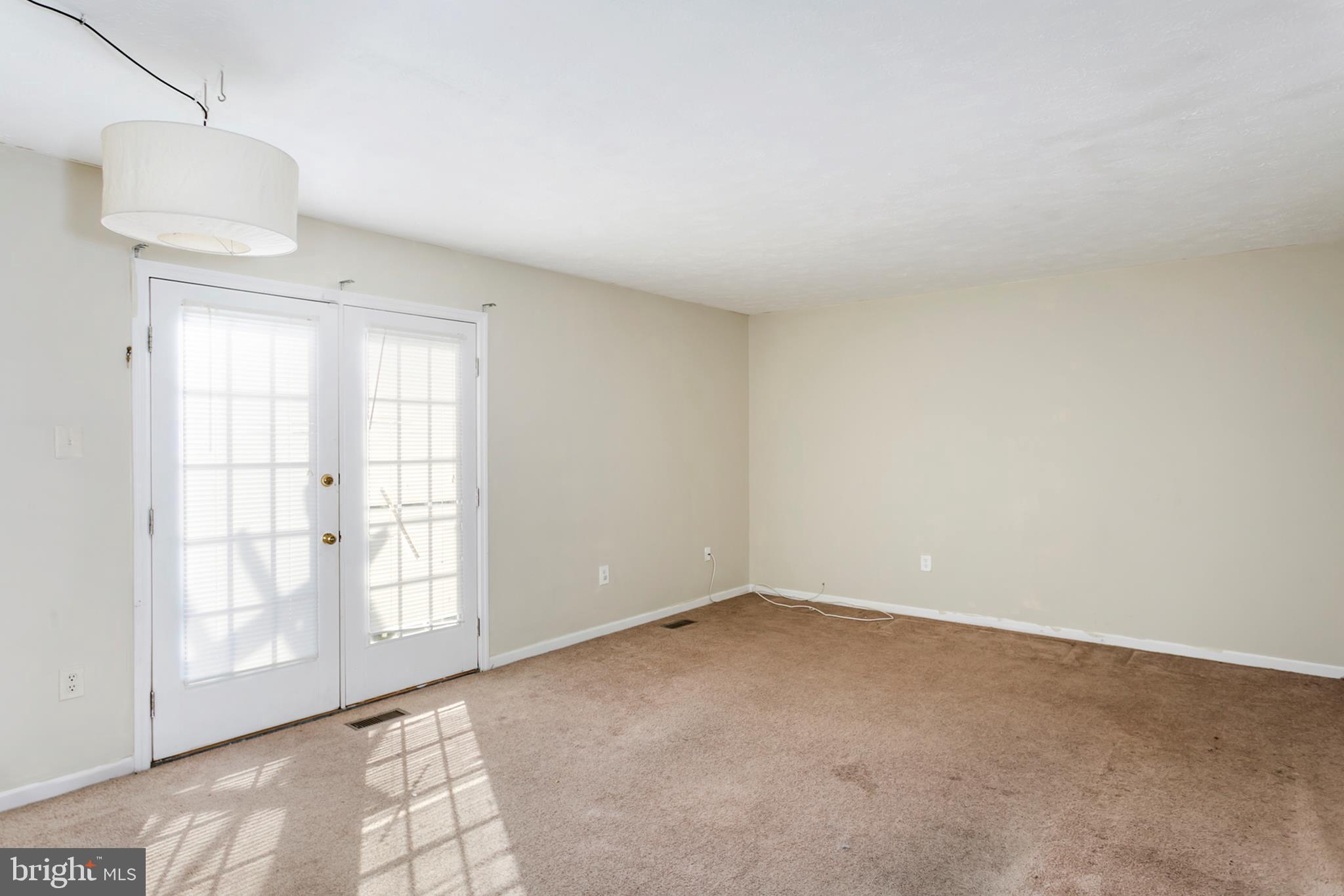 10821 Meadowlea Road Owings Mills, MD 21117 - Photo 10 of 25 Family Room