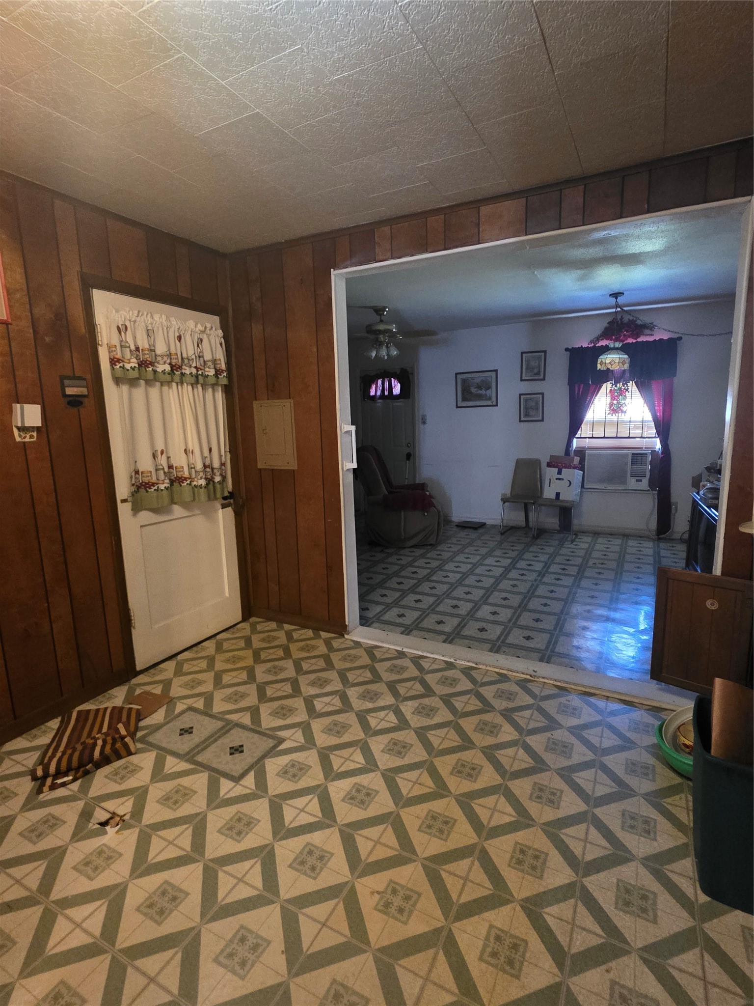 3819 Alberta Street Houston, TX 77021 - Photo 8 of 27 Gallery Image 8