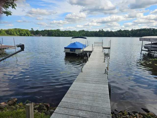 $250,000 | 10272 Lakeside Drive, Finlayson, MN 55735