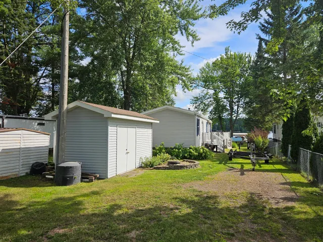 $250,000 | 10272 Lakeside Drive, Finlayson, MN 55735