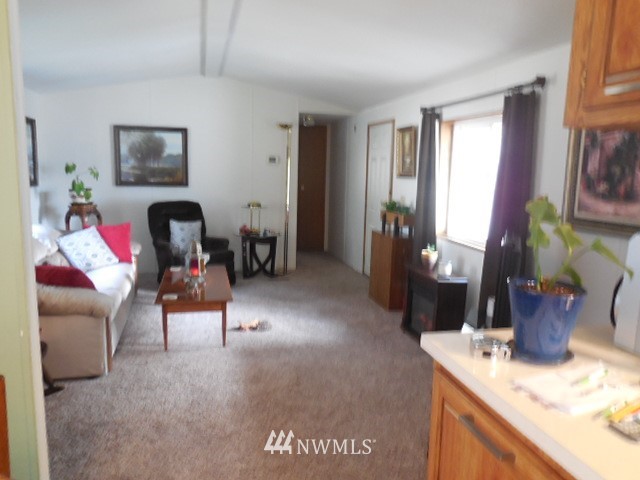 241 Avellana Road, Unit 3 Sequim, WA 98382 - Photo 4 of 23 Gallery Image 4