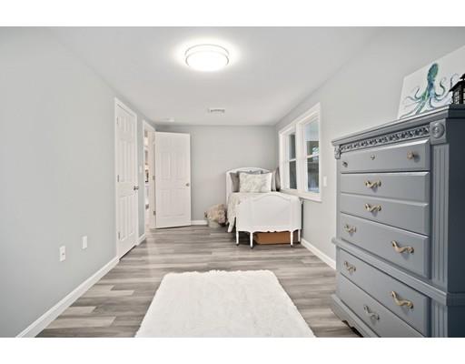 9 Exeter Street Danvers, MA 01923 - Photo 18 of 29 Gallery Image 18