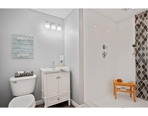 9 Exeter Street Danvers, MA 01923 - Photo 7 of 29 Gallery Image 7