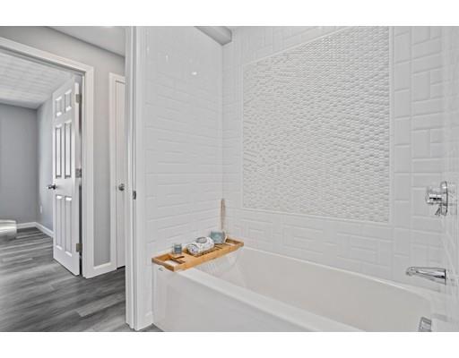 9 Exeter Street Danvers, MA 01923 - Photo 8 of 29 Gallery Image 8