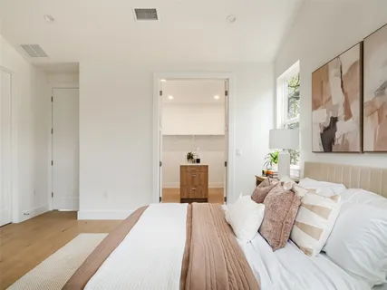$699,000 | 6409 Bradsher Drive, Unit C, Austin, TX 78745