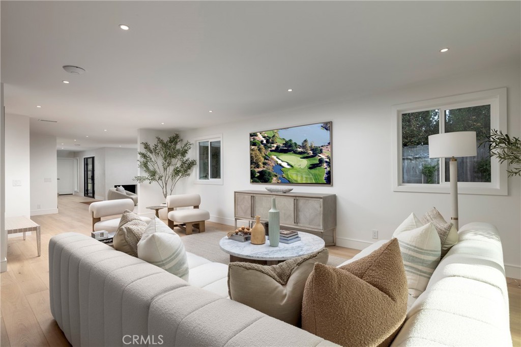 19281 Sierra Cadiz Road Irvine, CA 92603 - Photo 8 of 20
