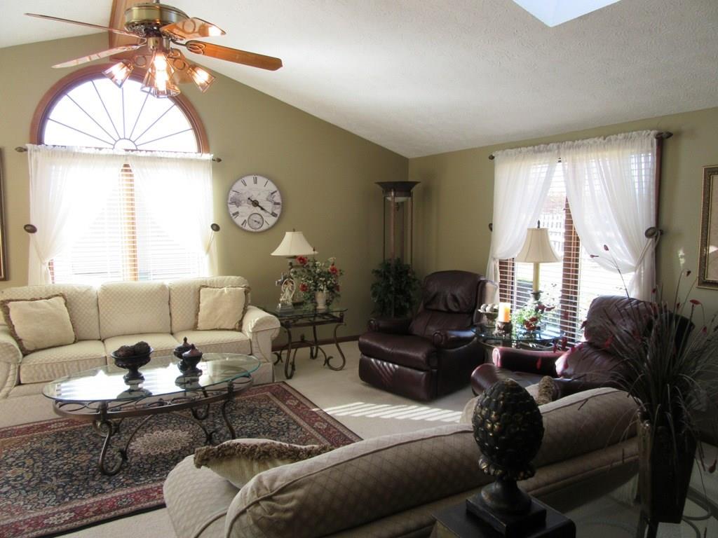 7330 South Franklin Road Indianapolis, IN 46259 - Photo 20 of 24 Gallery Image 20