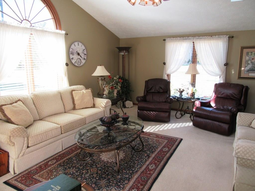 7330 South Franklin Road Indianapolis, IN 46259 - Photo 22 of 24 Gallery Image 22