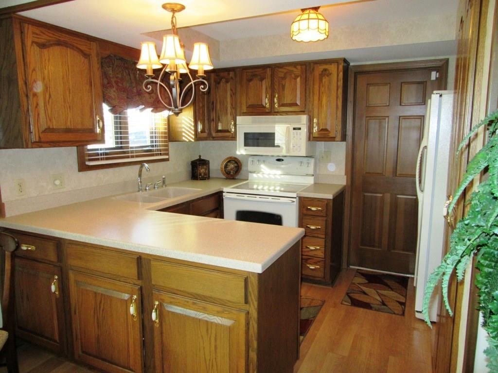 7330 South Franklin Road Indianapolis, IN 46259 - Photo 8 of 24 Gallery Image 8