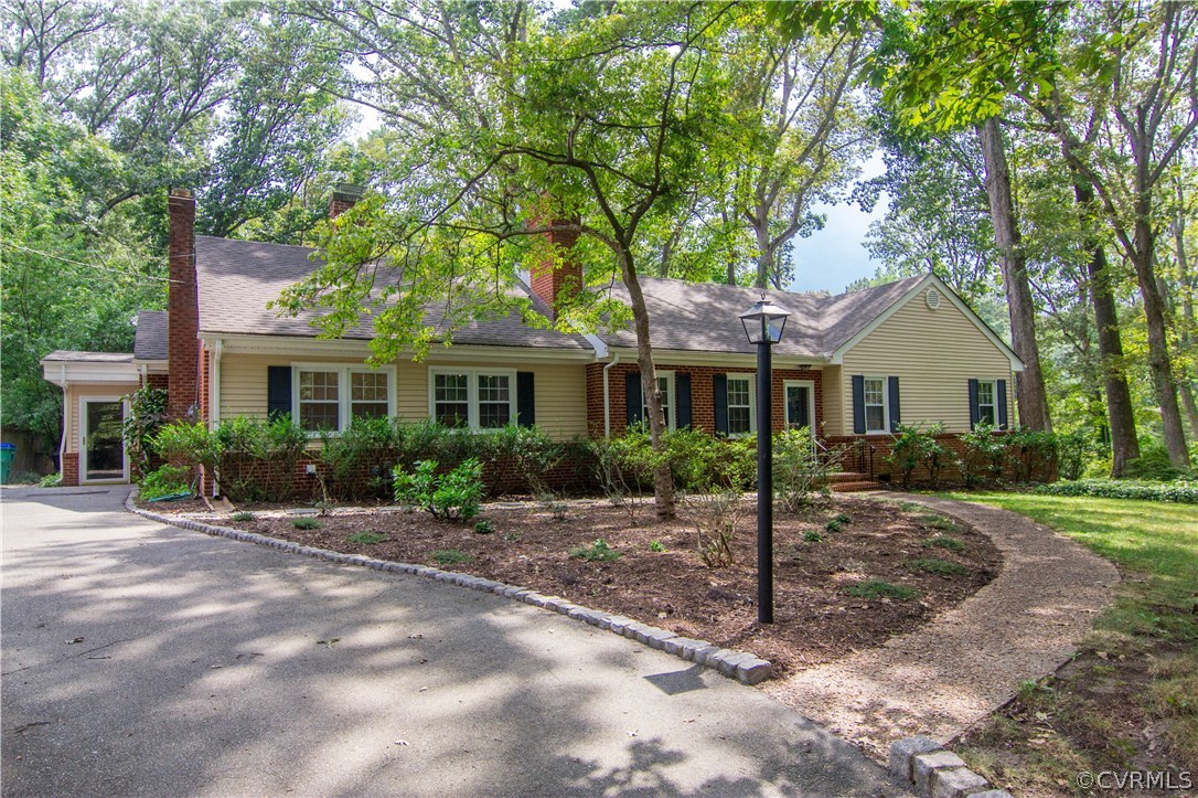 3931 Kenmore Road Richmond, VA 23225 - Photo 2 of 24 Gallery Image 2