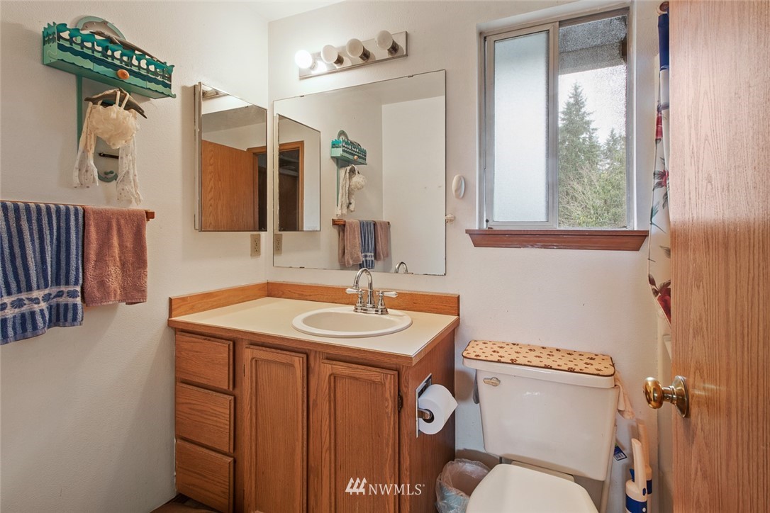 14010 Southeast 198th Place Renton, WA 98058 - Photo 14 of 23 Gallery Image 14