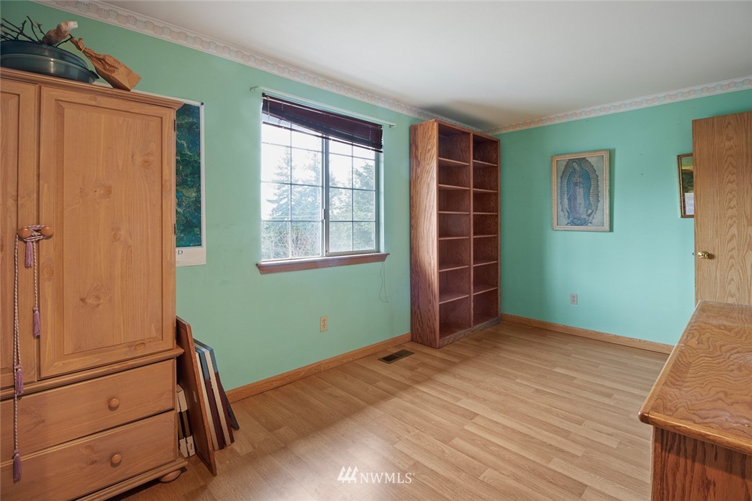 14010 Southeast 198th Place Renton, WA 98058 - Photo 18 of 23 Gallery Image 18