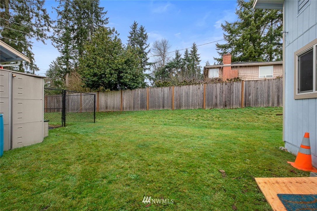 14010 Southeast 198th Place Renton, WA 98058 - Photo 19 of 23 Gallery Image 19