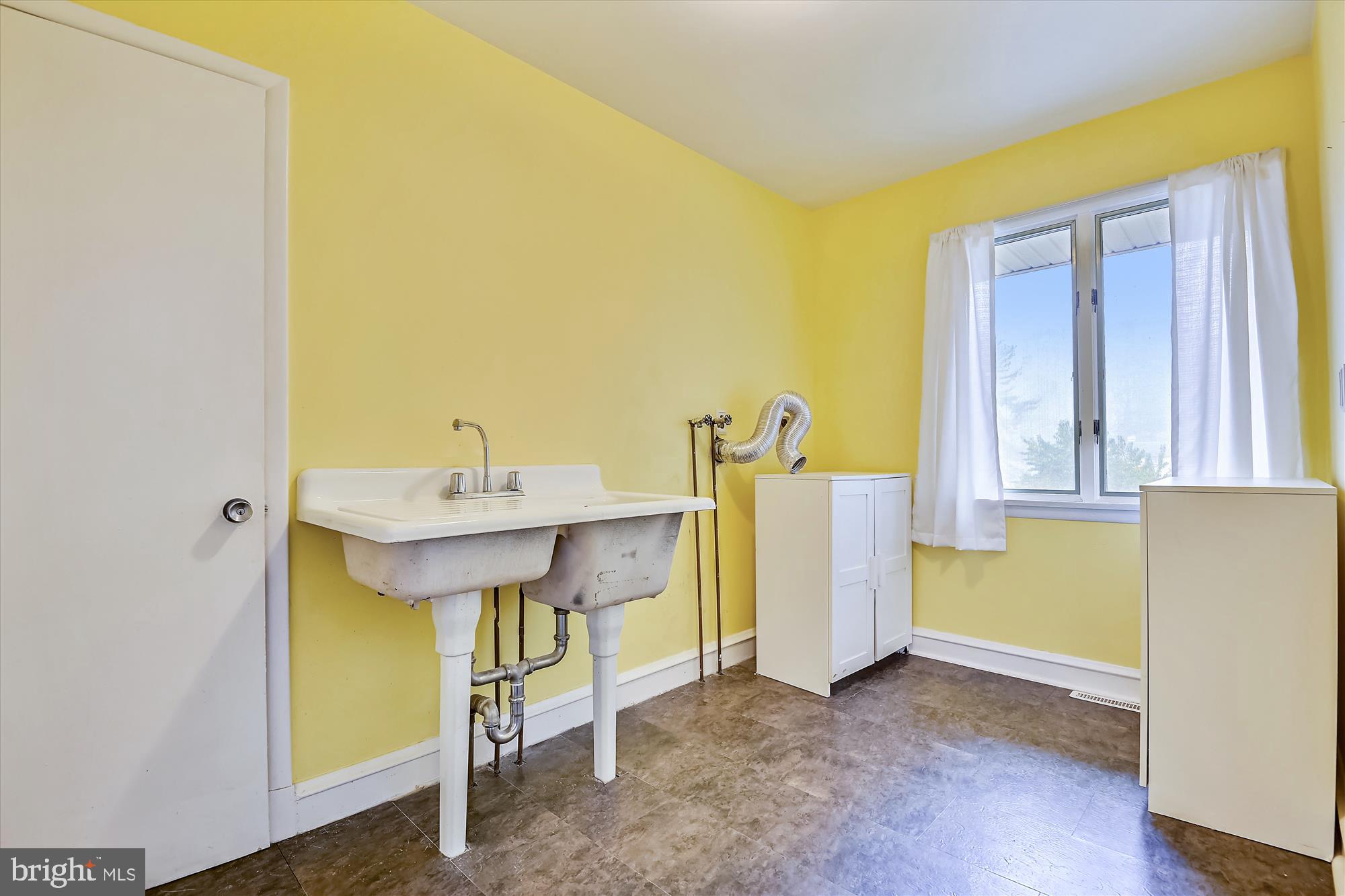 1703 Pot Spring Road Lutherville-Timonium, MD 21093 - Photo 22 of 53 Gallery Image 22