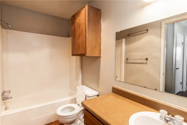 $1,045 | 1801 Treehouse Trail, Unit A, College Station, TX 77845