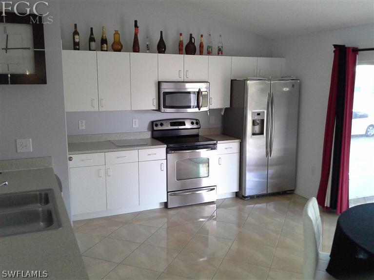 676 Homestead Road South, Unit 39 Lehigh Acres, FL 33974 - Photo 6 of 13 Gallery Image 6