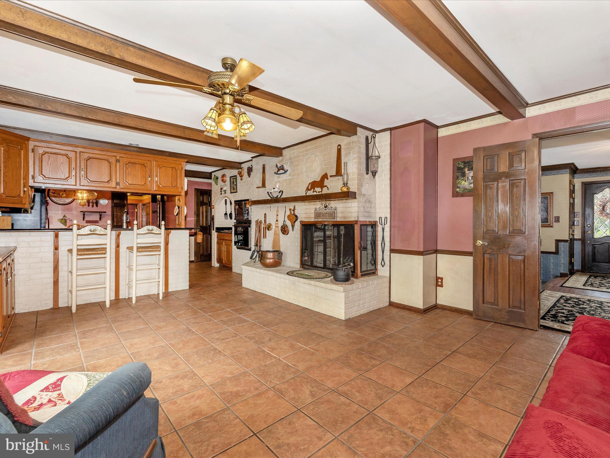 9430 Watkins Road Gaithersburg, MD 20882 - Photo 18 of 76 Sitting Room