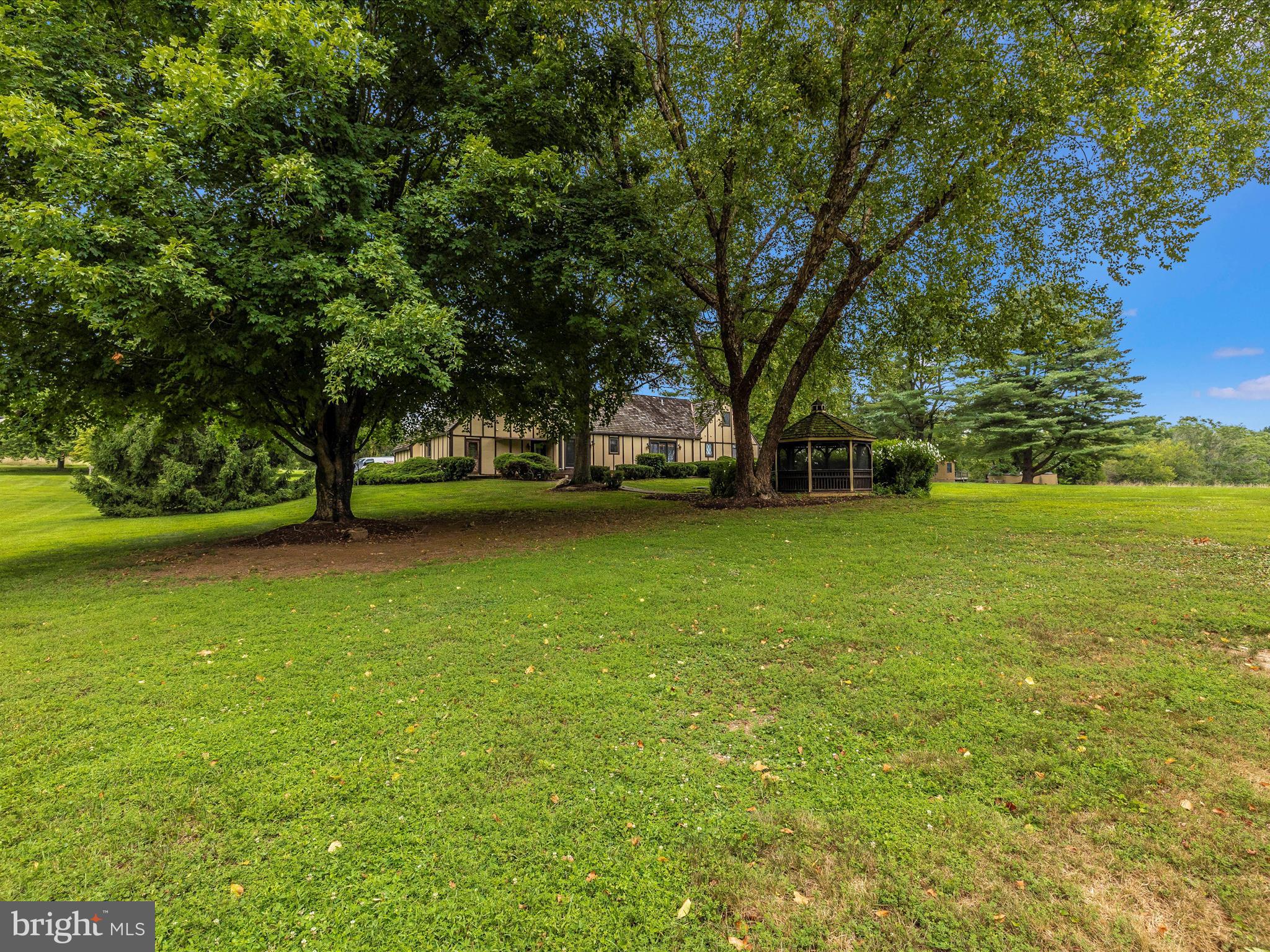 9430 Watkins Road Gaithersburg, MD 20882 - Photo 50 of 76 Exterior Back