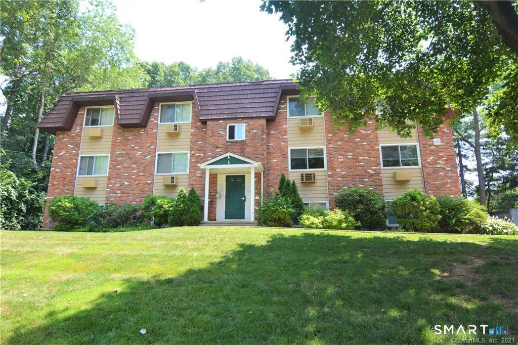 185 Scott Road, Unit 1D Waterbury, CT 06705 - Photo 1 of 7