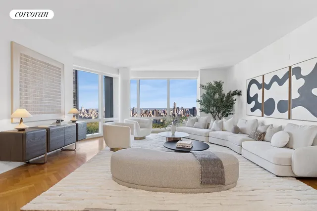 $6,890,000 | 25 Columbus Circle, Unit 57B | Upper West Side