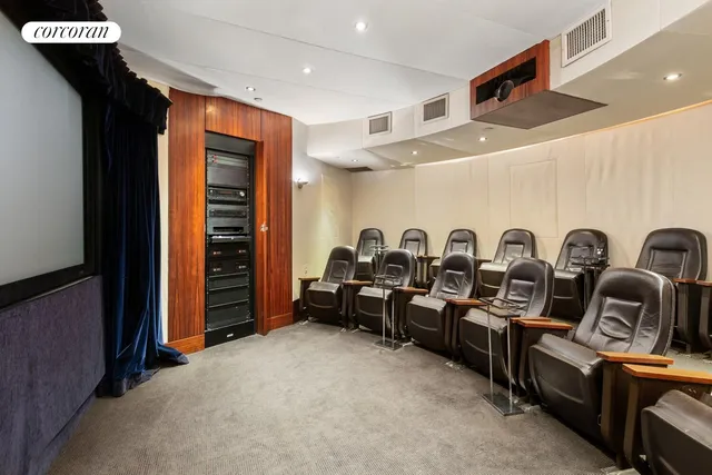 $6,890,000 | 25 Columbus Circle, Unit 57B | Upper West Side