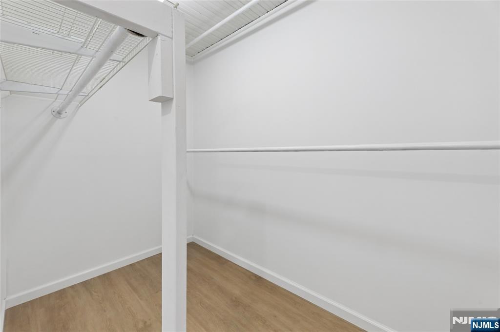 18 South Road Wayne, NJ 07470 - Photo 19 of 32