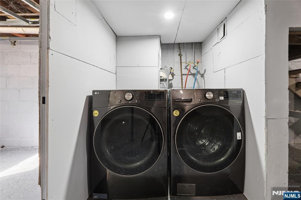 18 South Road Wayne, NJ 07470 - Photo 21 of 32