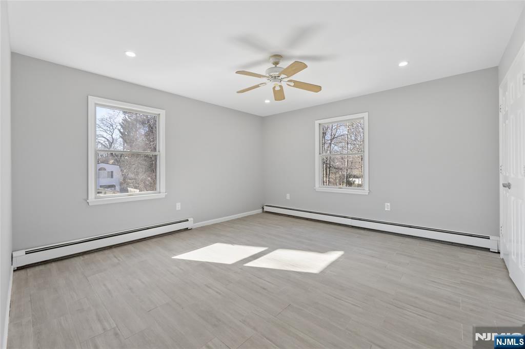 18 South Road Wayne, NJ 07470 - Photo 28 of 32