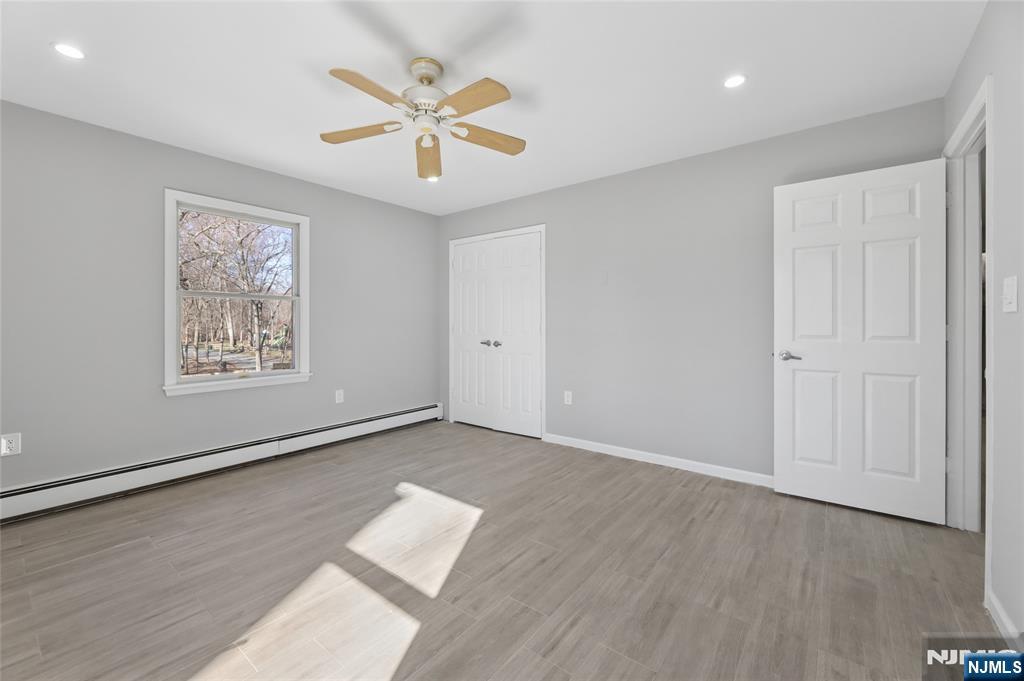 18 South Road Wayne, NJ 07470 - Photo 29 of 32