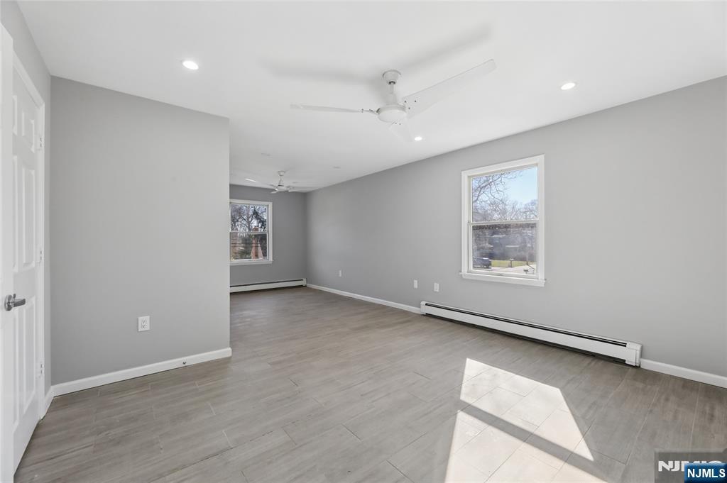 18 South Road Wayne, NJ 07470 - Photo 30 of 32