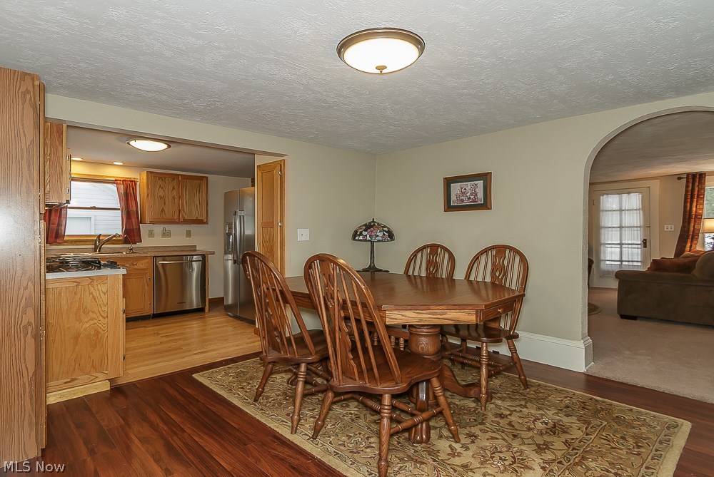6904 Hopkins Road Mentor, OH 44060 - Photo 8 of 27