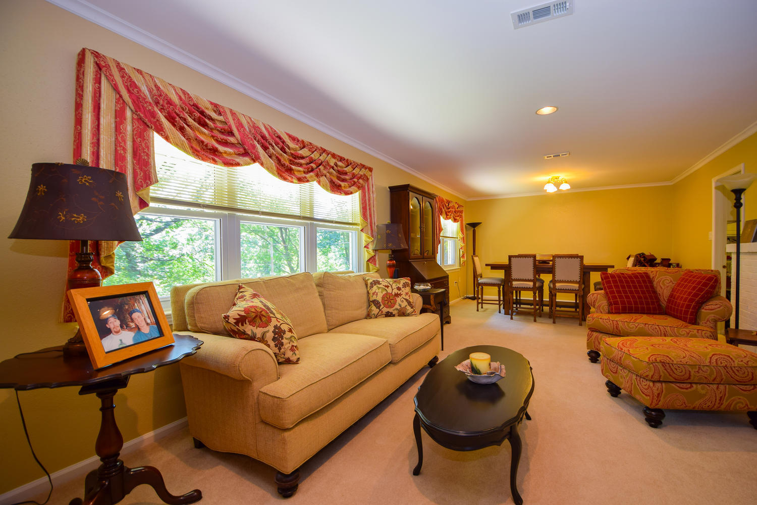 1638 Weaver Road Salem, VA 24153 - Photo 6 of 28 a living room with furniture and a large window