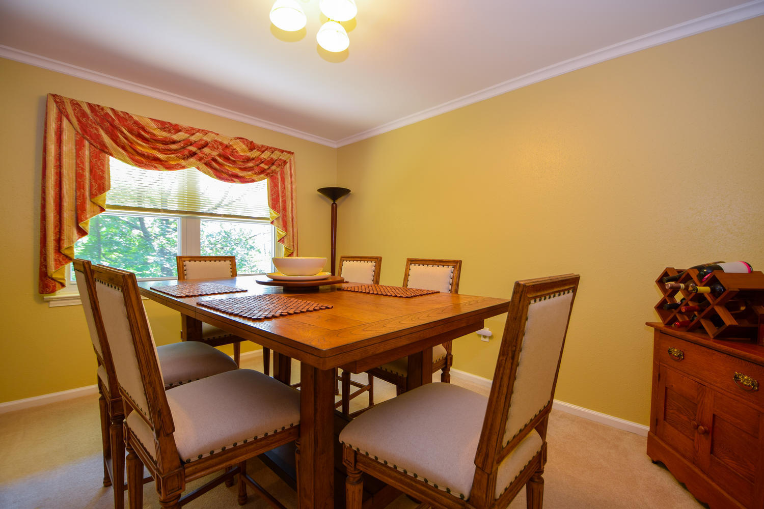 1638 Weaver Road Salem, VA 24153 - Photo 10 of 28 a view of a dining room with furniture and window