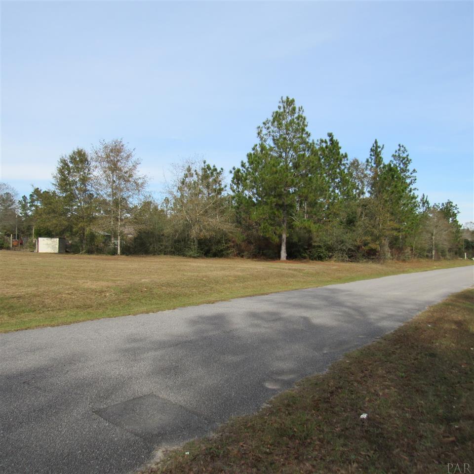 301 West Quintette Road Cantonment, FL 32533 - Photo 4 of 8 Gallery Image 4