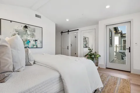 $1,995,000 | 320 Chinquapin Avenue, Carlsbad, CA 92008