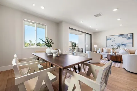 $1,995,000 | 320 Chinquapin Avenue, Carlsbad, CA 92008