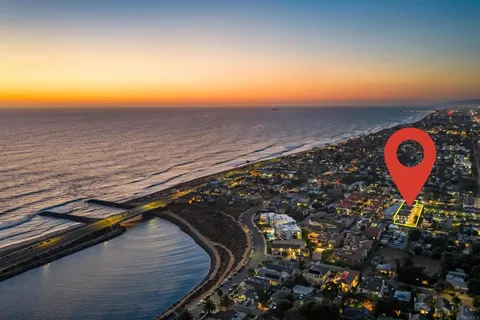 $1,995,000 | 320 Chinquapin Avenue, Carlsbad, CA 92008