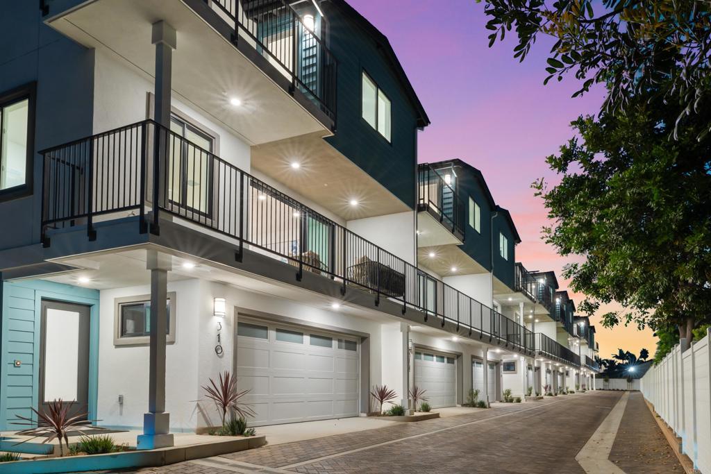 320 Chinquapin Avenue Carlsbad, CA 92008 - Photo 46 of 49 a view of a building with a street