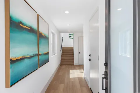 $1,995,000 | 320 Chinquapin Avenue, Carlsbad, CA 92008